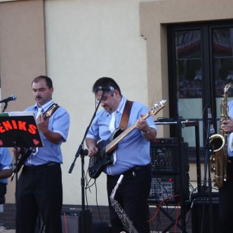 Muzyczne Spotkania Fenis  i Plus